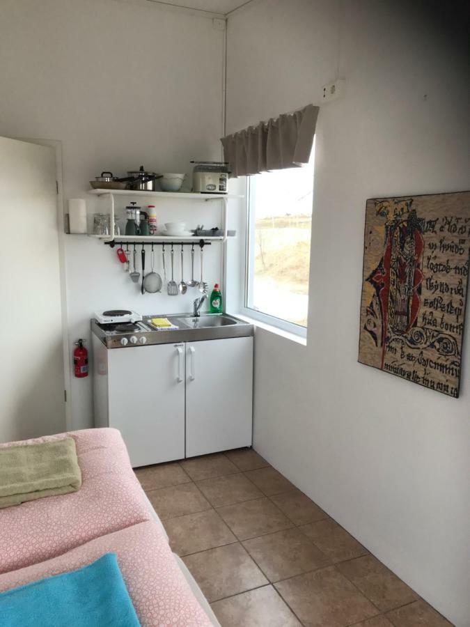 Laekjarkot Rooms And Cottages With Kitchen Borgarnes Extérieur photo